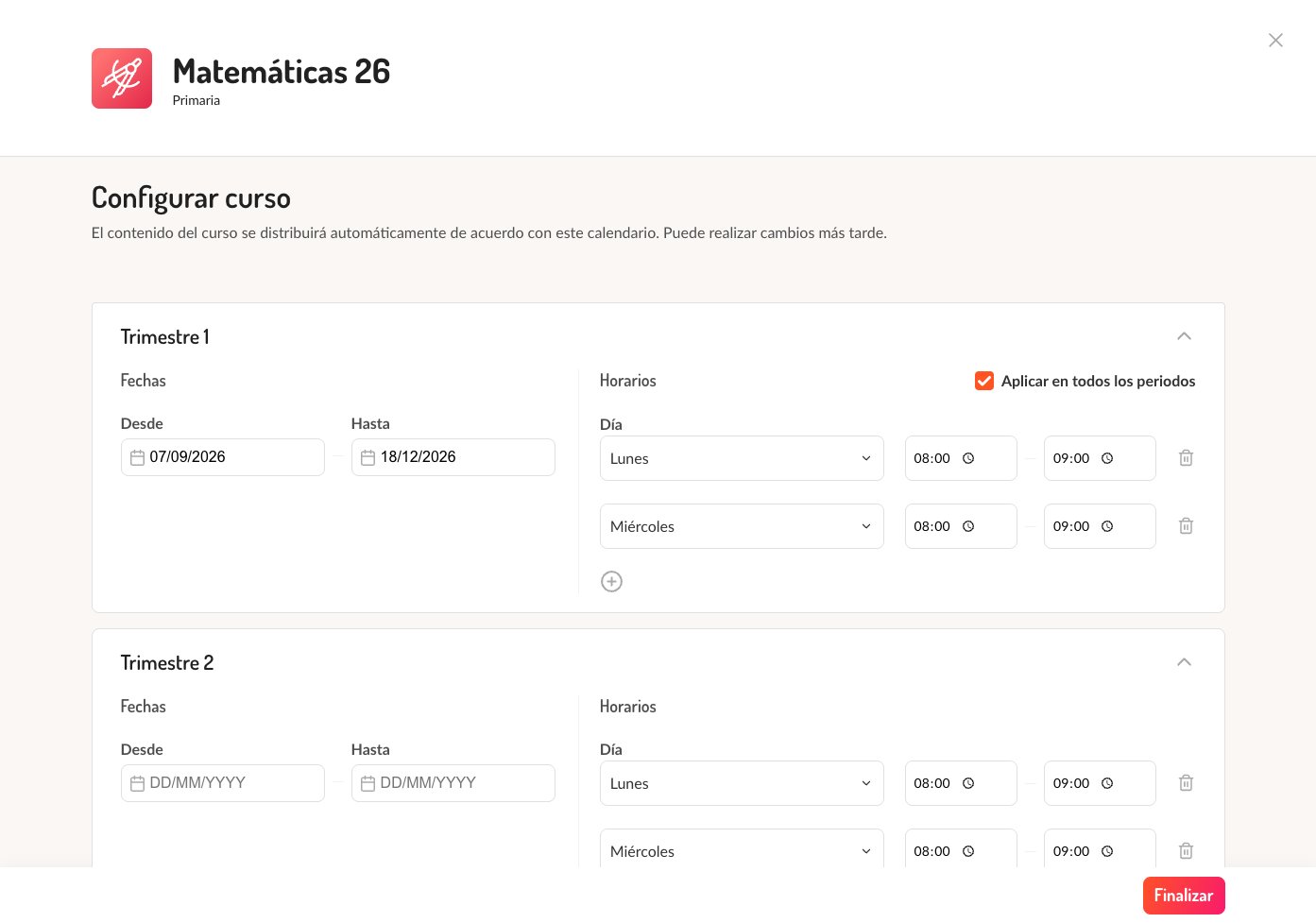Diálogo de configuración de curso mostrando el Trimestre 1 con fechas y horarios configurados, y el Trimestre 2 con los horarios copiados